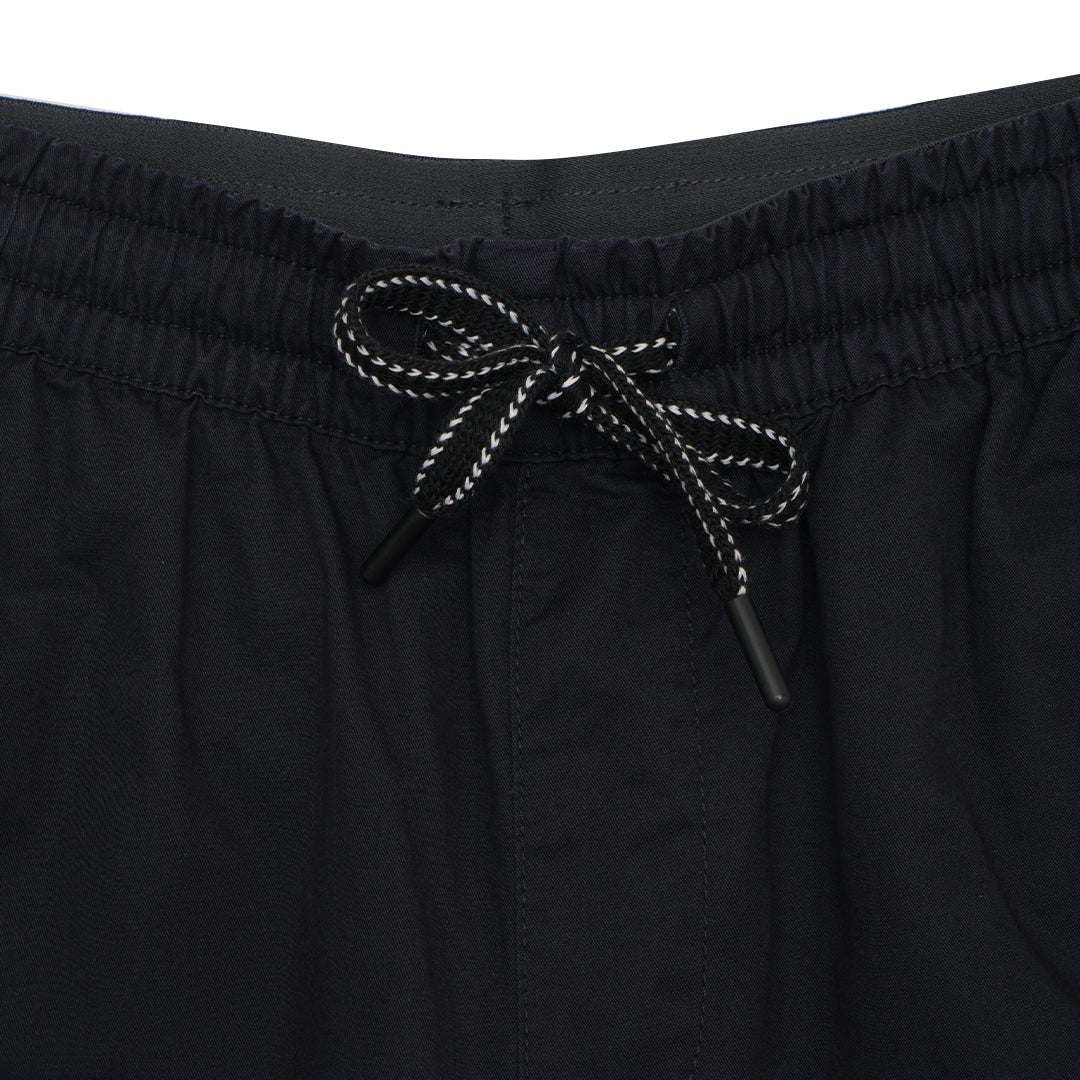 GIORDANO Men's Cotton Twill Mid Rise Relax Fit Bermuda Shorts (01105208) - Image 4