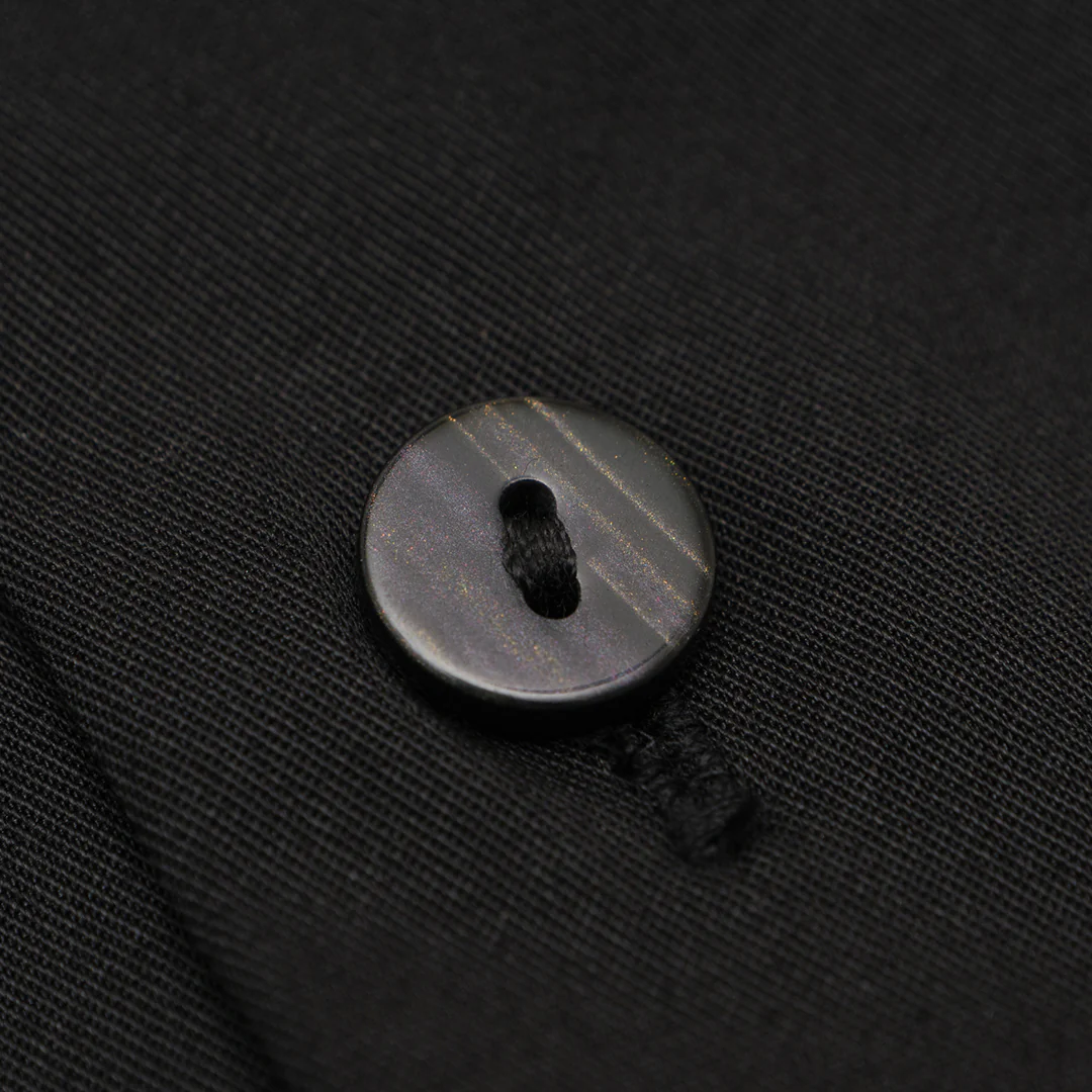 GIORDANO Men's G-Motion Long Sleeves Relax Fit Pocket Shirt (09045324) - Image 5