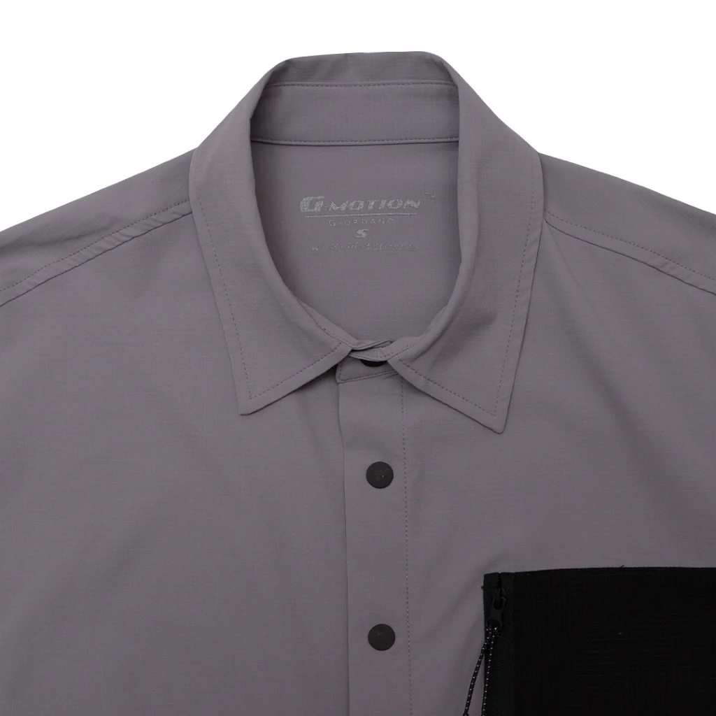 GIORDANO Men's G Motion Nylon Spandex Short Sleeves Zip Pocket Shirt (01045244) - Image 3