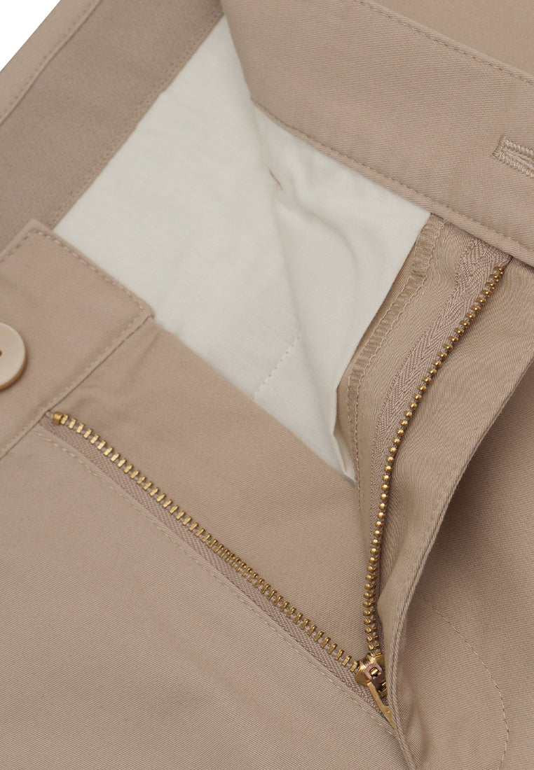 GIORDANO Men's Twill Mid Rise Regular Tapered Khaki Pants (01115003) - Image 4