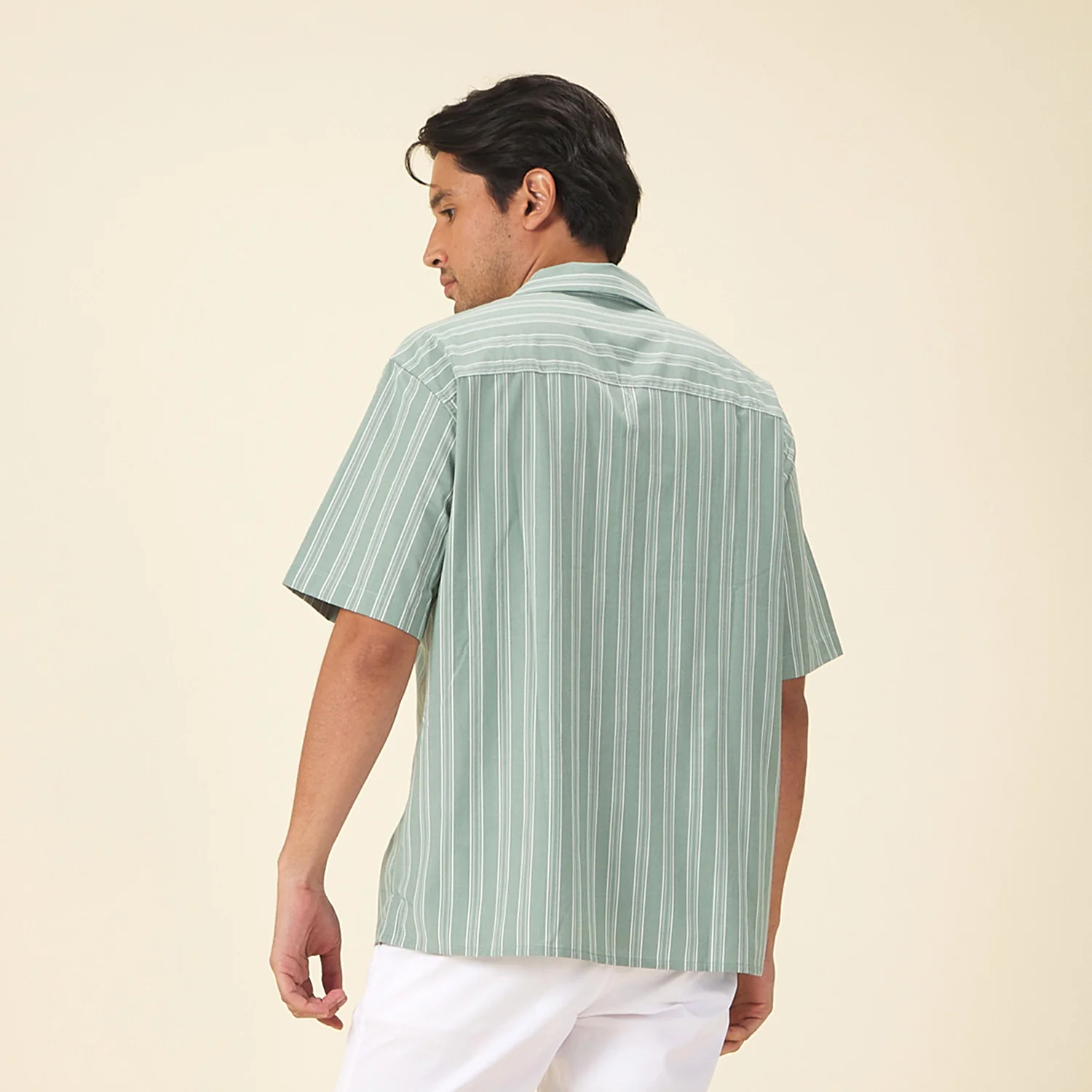 GIORDANO Men's Twill Relax Fit Short Sleeves Shirt (01045234) - Image 7