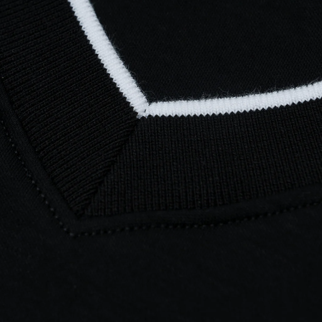 Men's V-Neck Tee (01024647) - Image 4